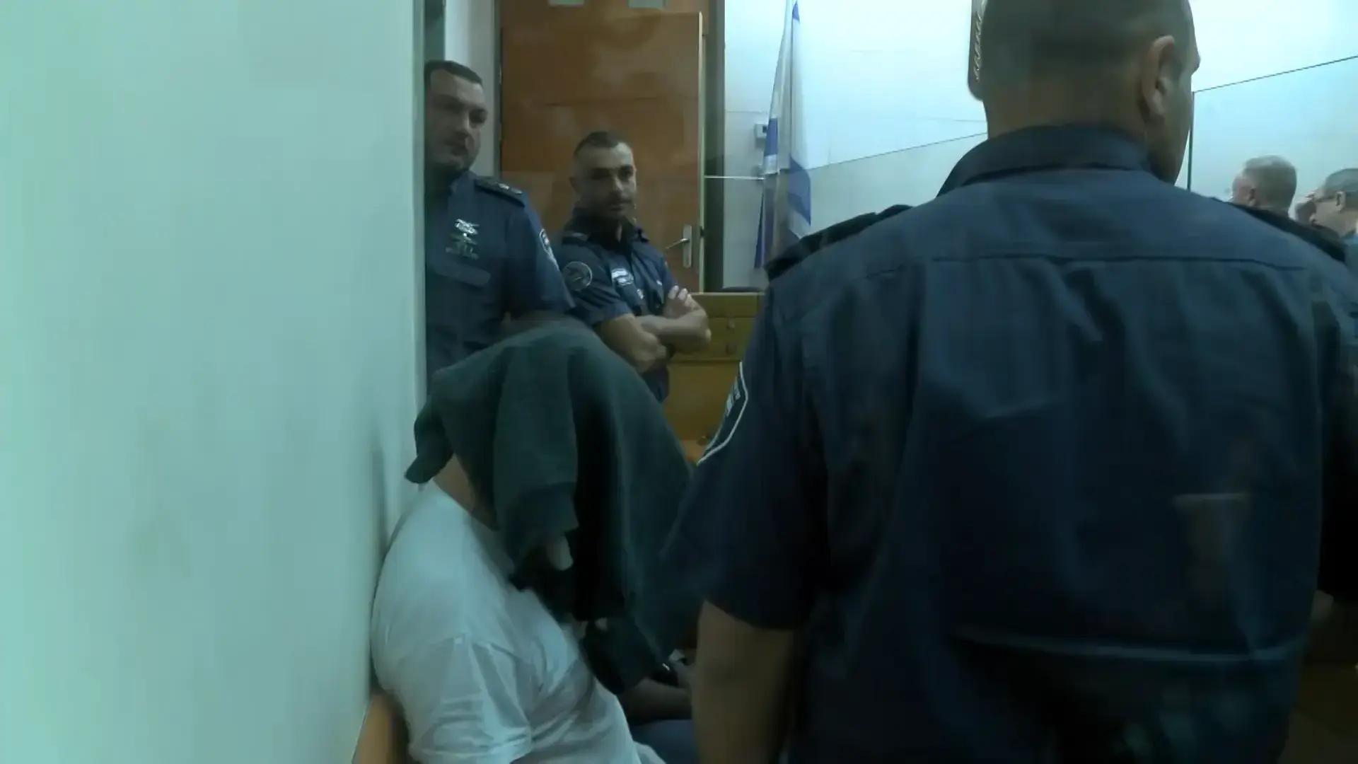 פגע וברח בהרצליה: קשישה בת 82 יצאה מרכבה  - ונפצעה מרכב נוסע