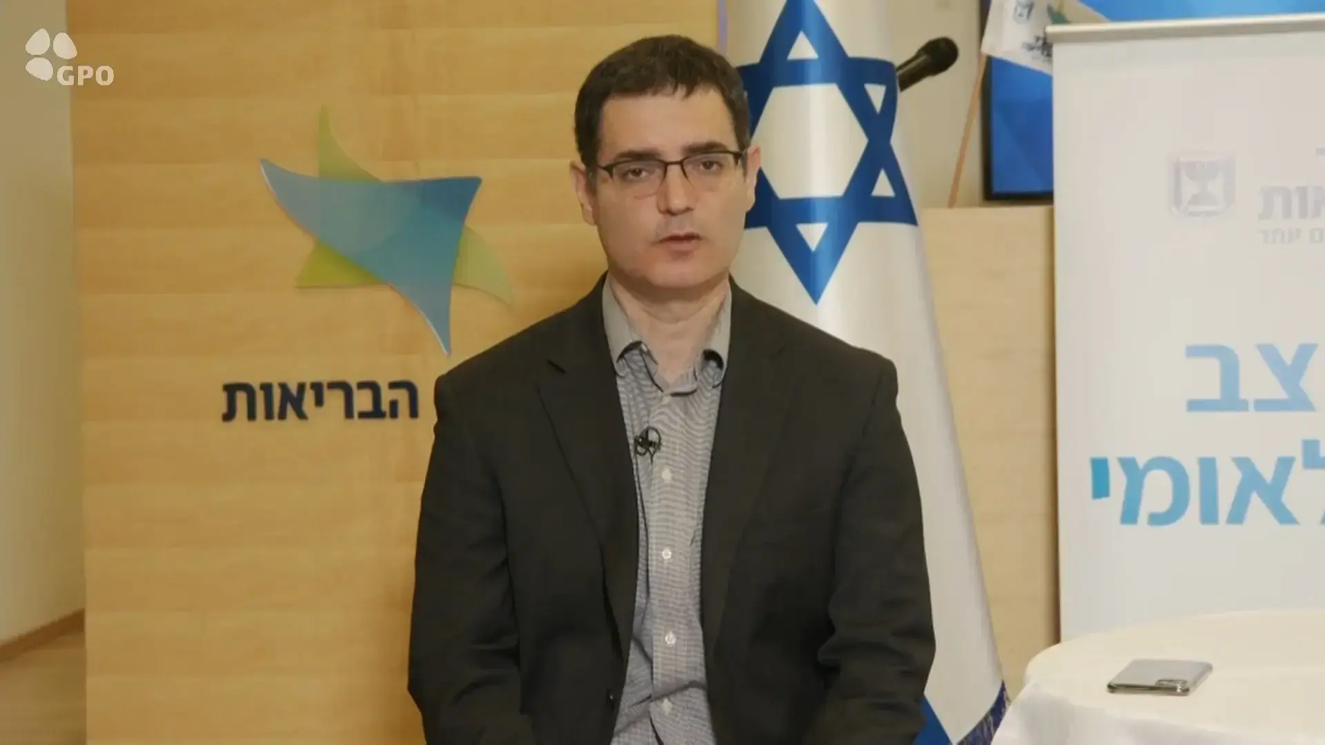 לא, קושמרו, הצניחה החופשית של משה בר סימן טוב לא שייכת לחדשות