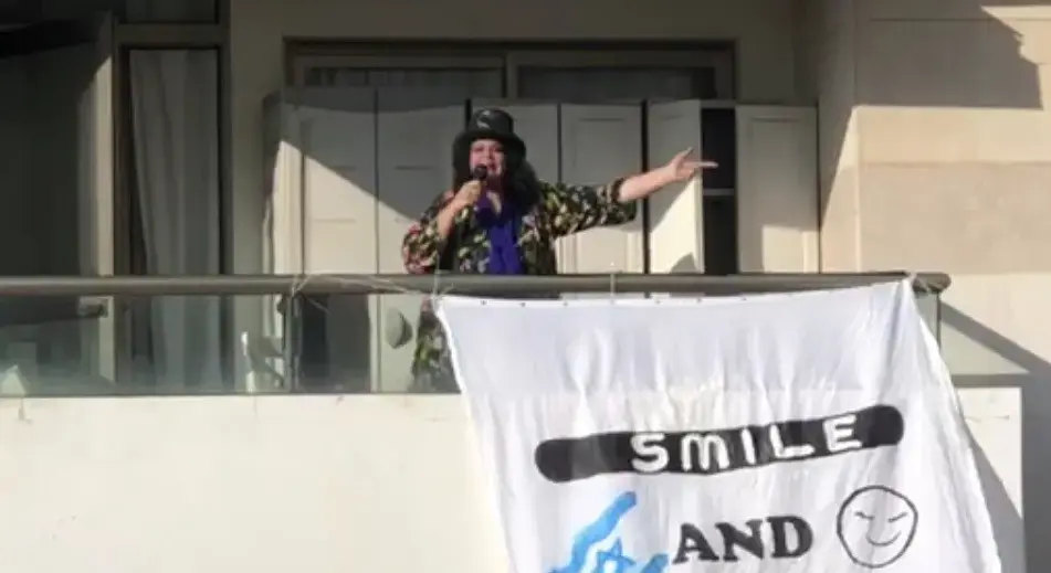 דפנה ארמוני: "אין לי הכנסות, חברים נתנו לי כסף וקניתי תרופות ואוכל"