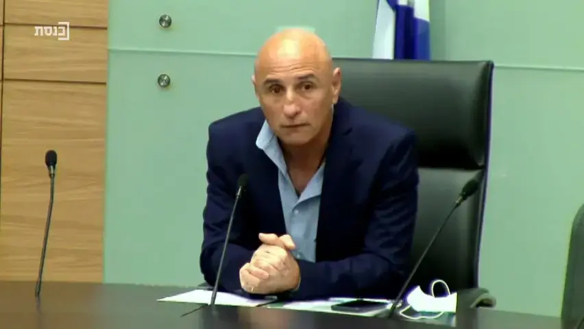 נגיף הקורונה דומה לנגיף שגורם לאדמת. וזו בשורה טובה