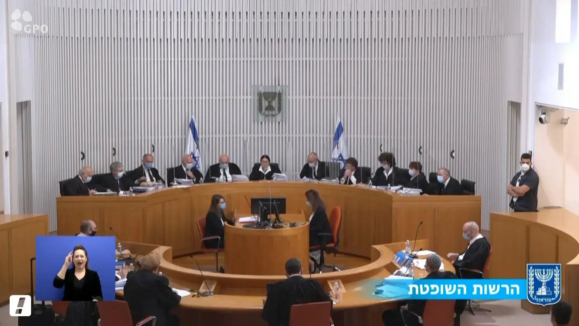 שידורי המהפכה השיפוטית: לא תמצאו בטלוויזיה דמות סקסית יותר מחנן מלצר