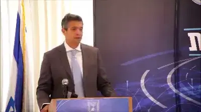 מחקר ישראלי חדש: מספרי הטלפון הסלולרי הפכו למאבק על שליטה בחברה החרדית