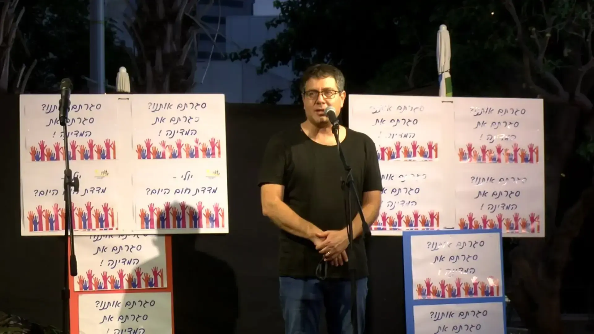ילדים אולי לא נדבקים בקורונה, אבל הם משלמים מחיר כבד