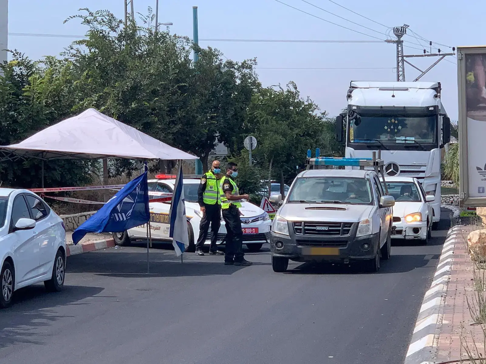 גיא לרר אולי עוד יקבל את פרס ישראל, אבל הריאיון שלו עם יורם לס היה הכול חוץ מעיתונות