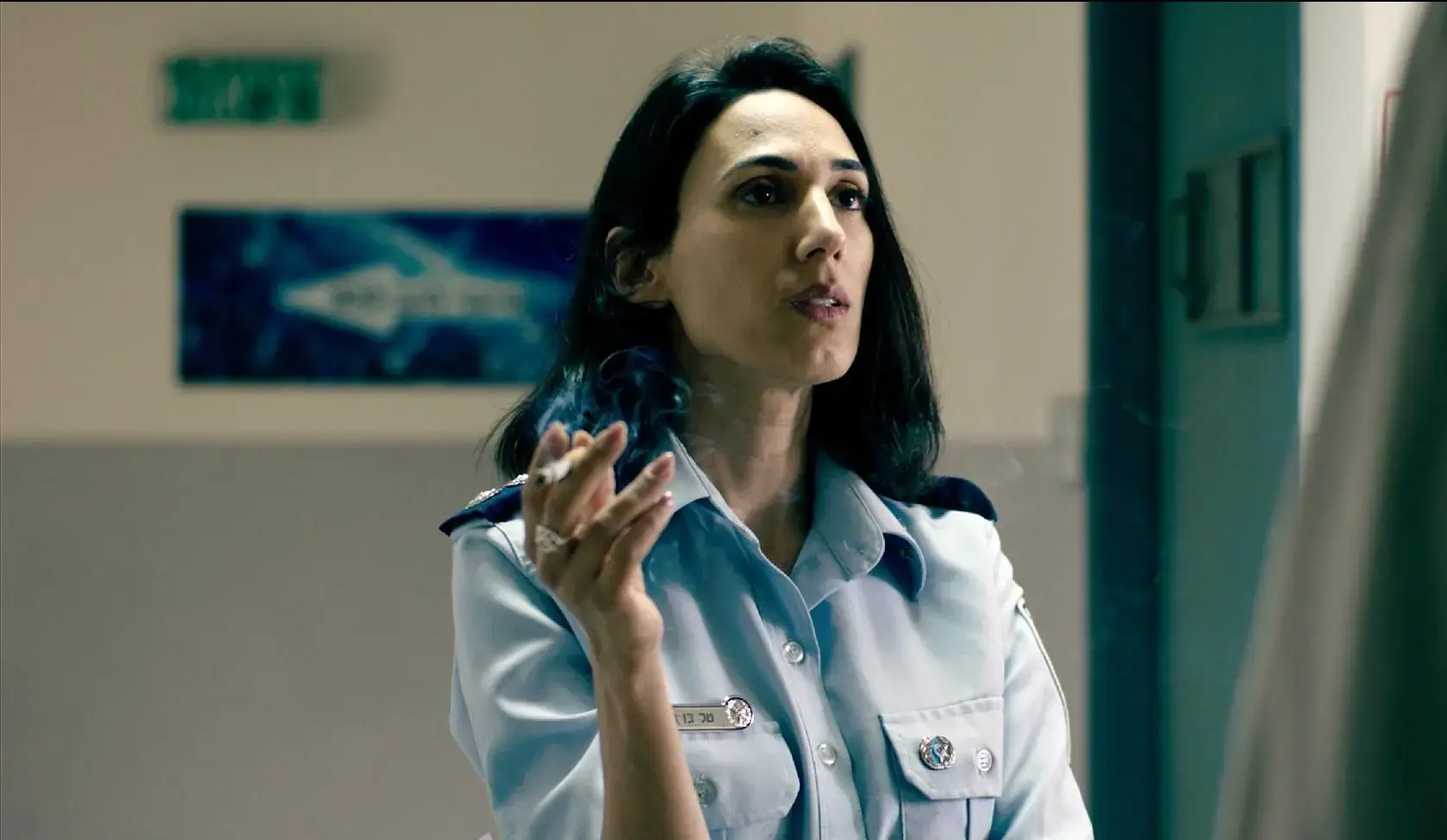 בעשן תכלה: הסיבה ש"מנאייכ" כל כך מצליחה היא שאנחנו מיואשים