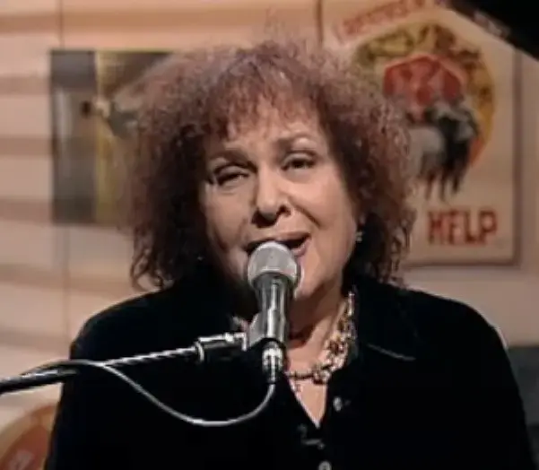 הזמרת אורה זיטנר, ששרה משירי סשה ארגוב, הלכה לעולמה בגיל 74