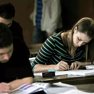 ועדת החינוך דנה במניעת הנשירה מבתיה"ס