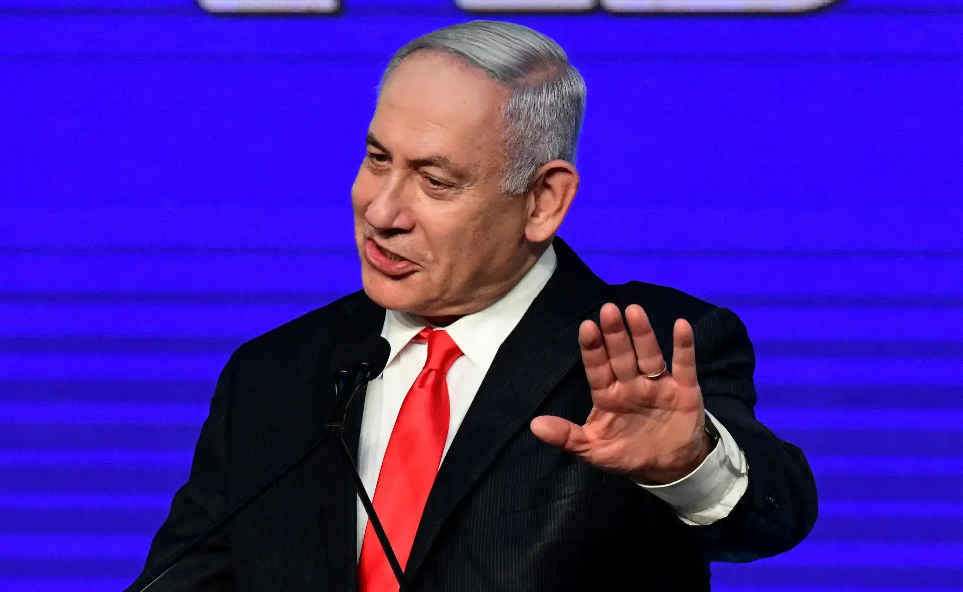 נתניהו עוזב את בלפור: מה עובר על האיש החזק בישראל?