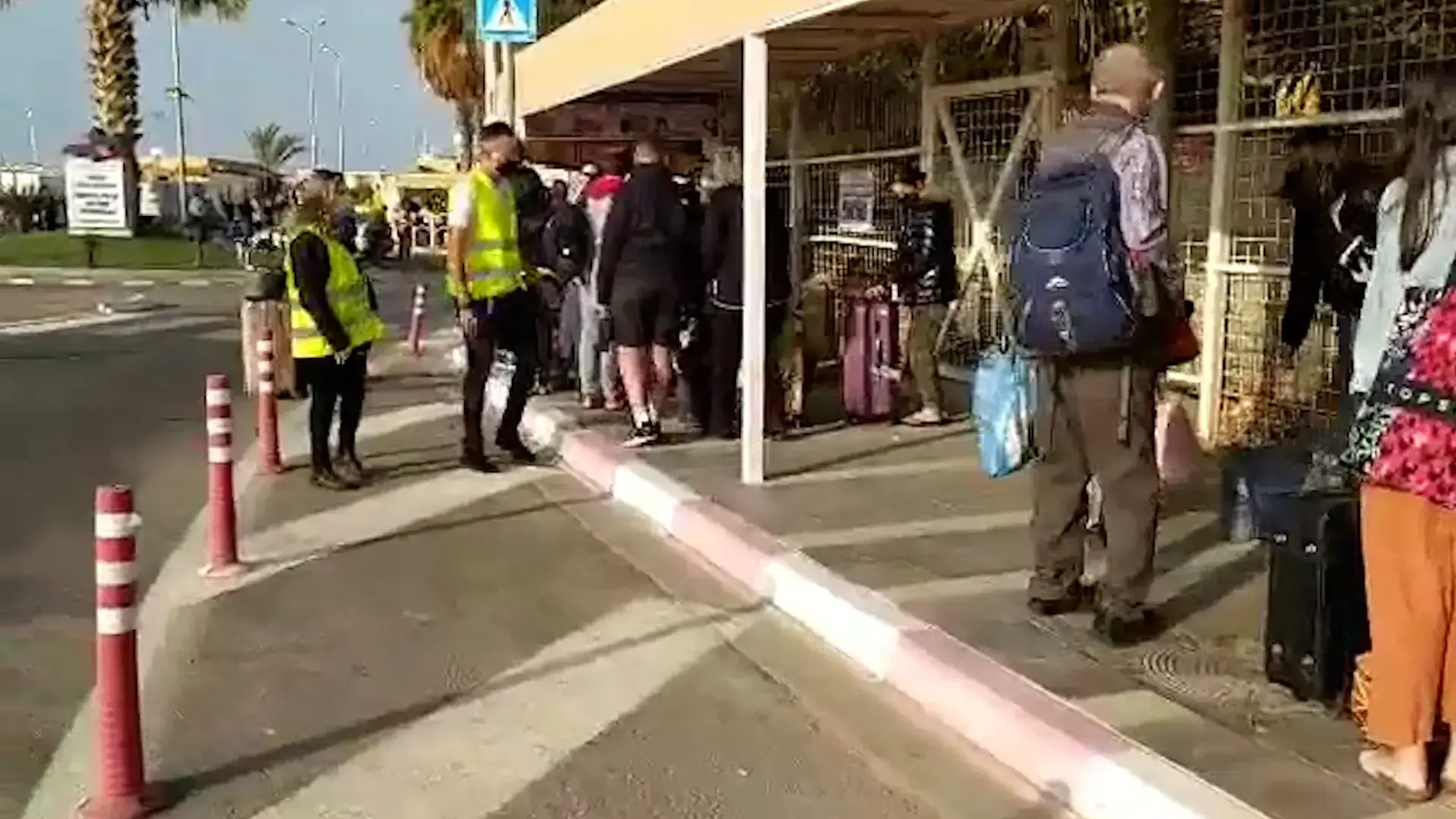 לאחר שכניסתו לישראל דרך היבשה סורבה - האזרח הקוריאני ניסה את מזלו בשחייה