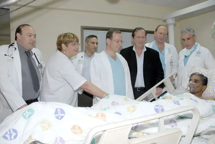 לראשונה בישראל: השתלת כבד וריאה במקביל