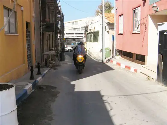 סולק מהמועדון ודרס את המבלים