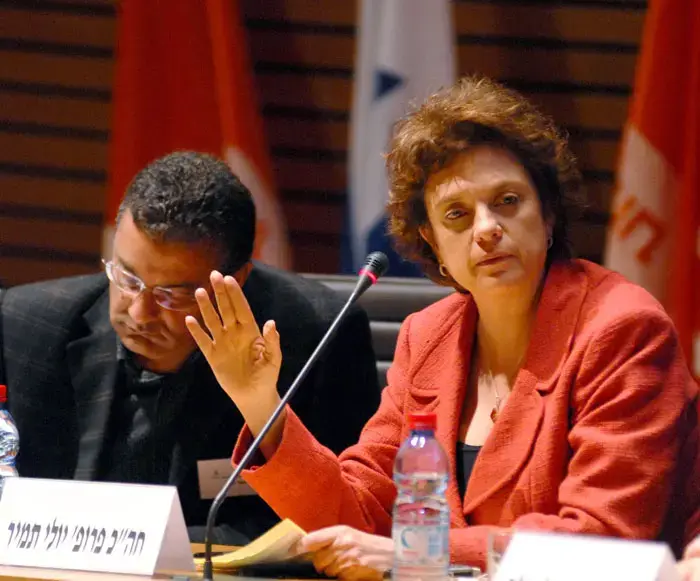 תמיר: לא נפטר מורים בפריפריה