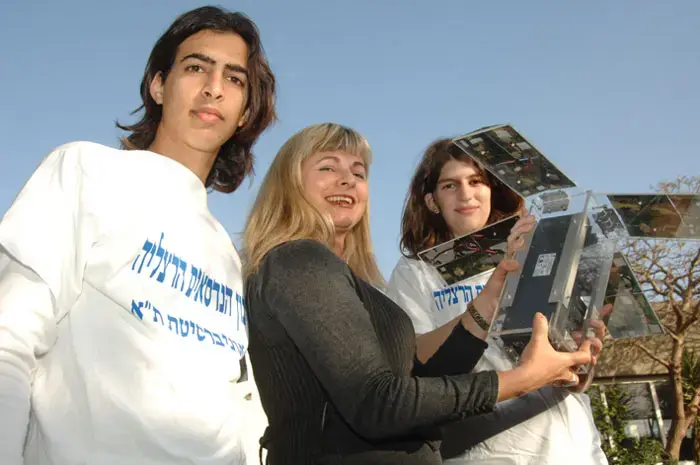 התלמידים פיתחו לוויין שימנע אסונות חלל