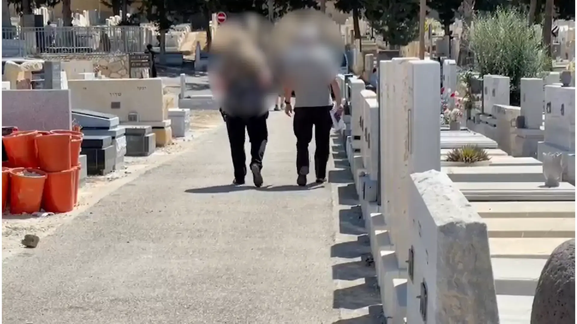 אמו של קצין המודיעין: "מתביישת ששירתי ביחידה"