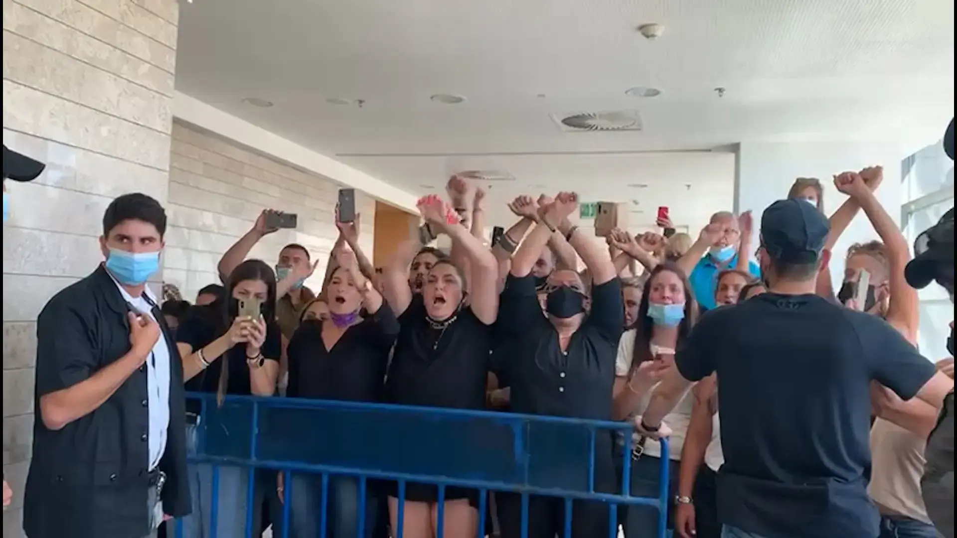 שחרור מוקדם לסייעת מ”גן הזוועות” ברמלה? עתירת המדינה התקבלה - וביהמ”ש עיכב את השחרור