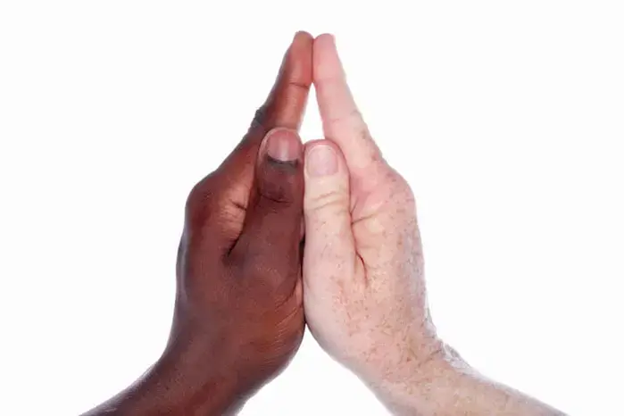 סכנת סרטן הריאות שונה בין לבנים לשחורים