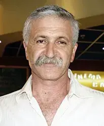 לחץ על ישראל ביתנו לפרוש מהממשלה