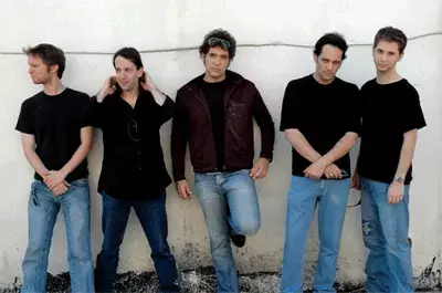 פינתה חי - עף