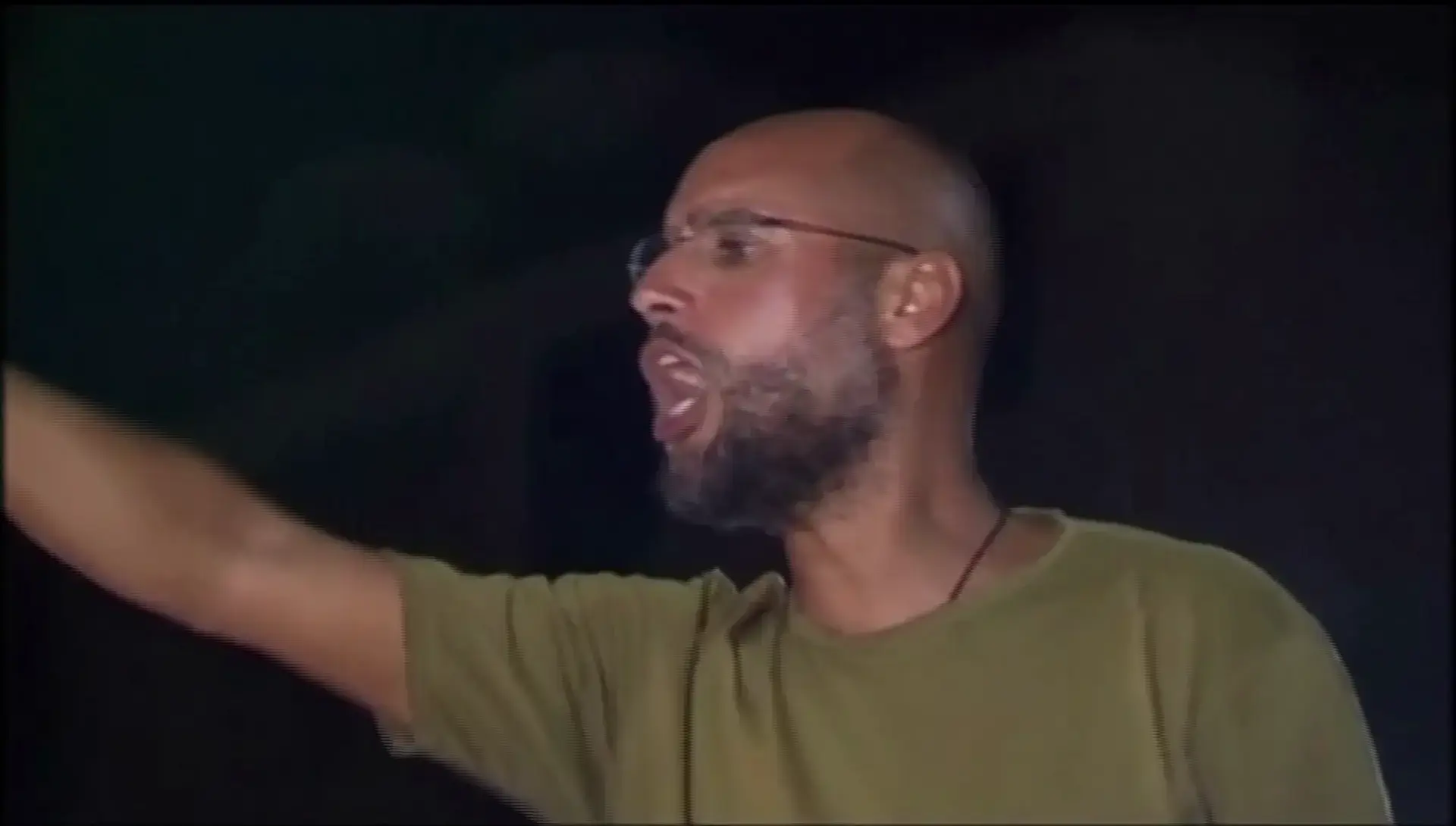 בנו של קדאפי חוסל: חמושים פרצו לביתו של סיף אל-אסלאם - וירו בו למוות