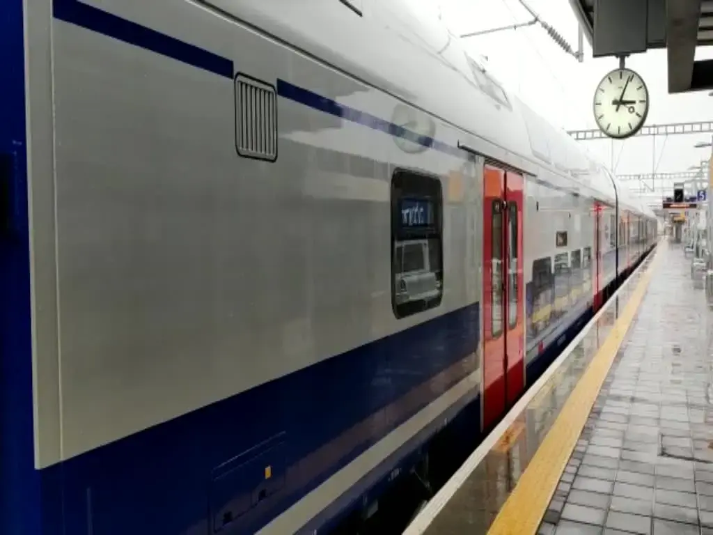 לאחר תקלת איתות: תנועת הרכבות שבה לפעילות בהדרגה באחד הקווים המרכזיים
