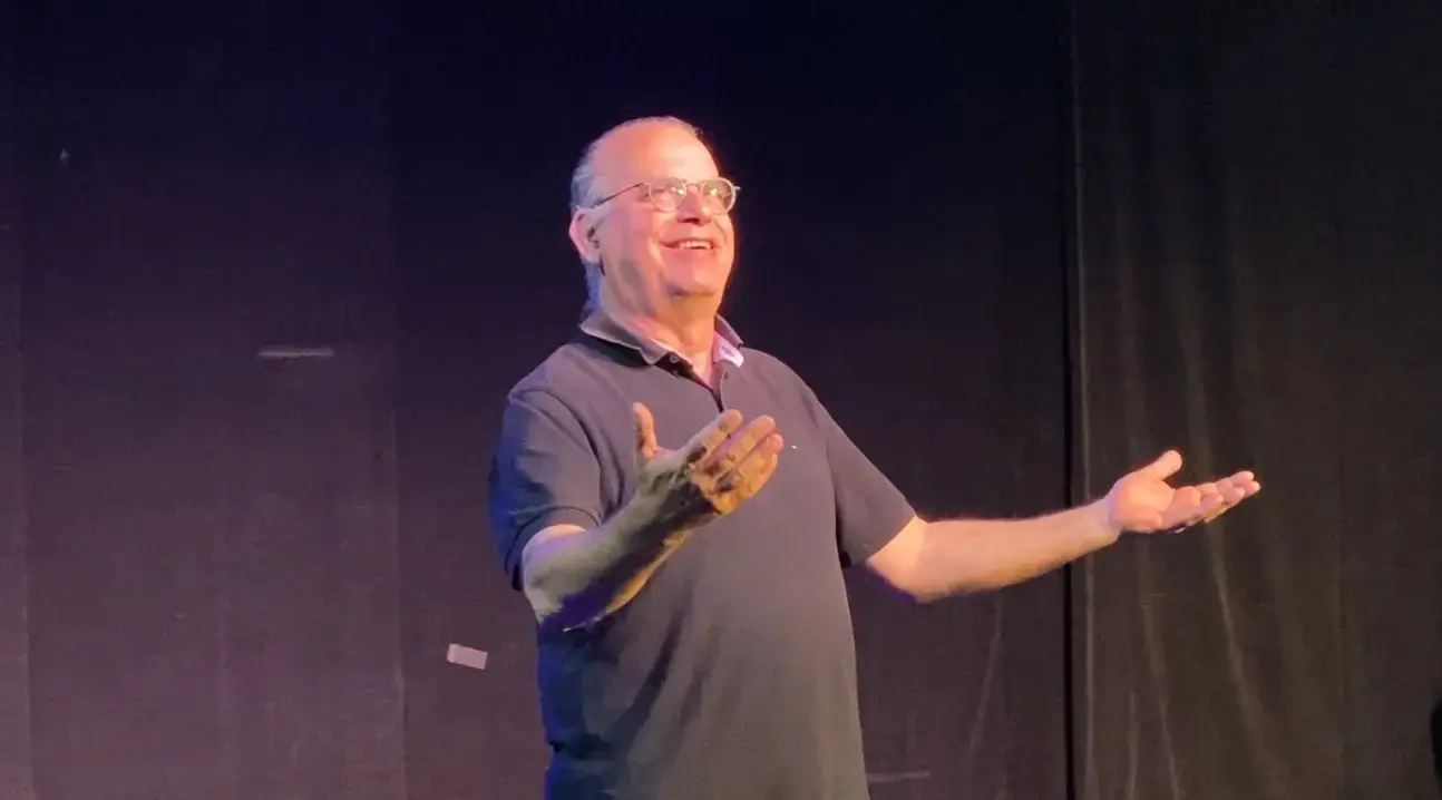 "האוקראינים עושים ב'כנר על הגג' פוגרום ביהודים. כואב כמה המחזה עדיין רלוונטי"