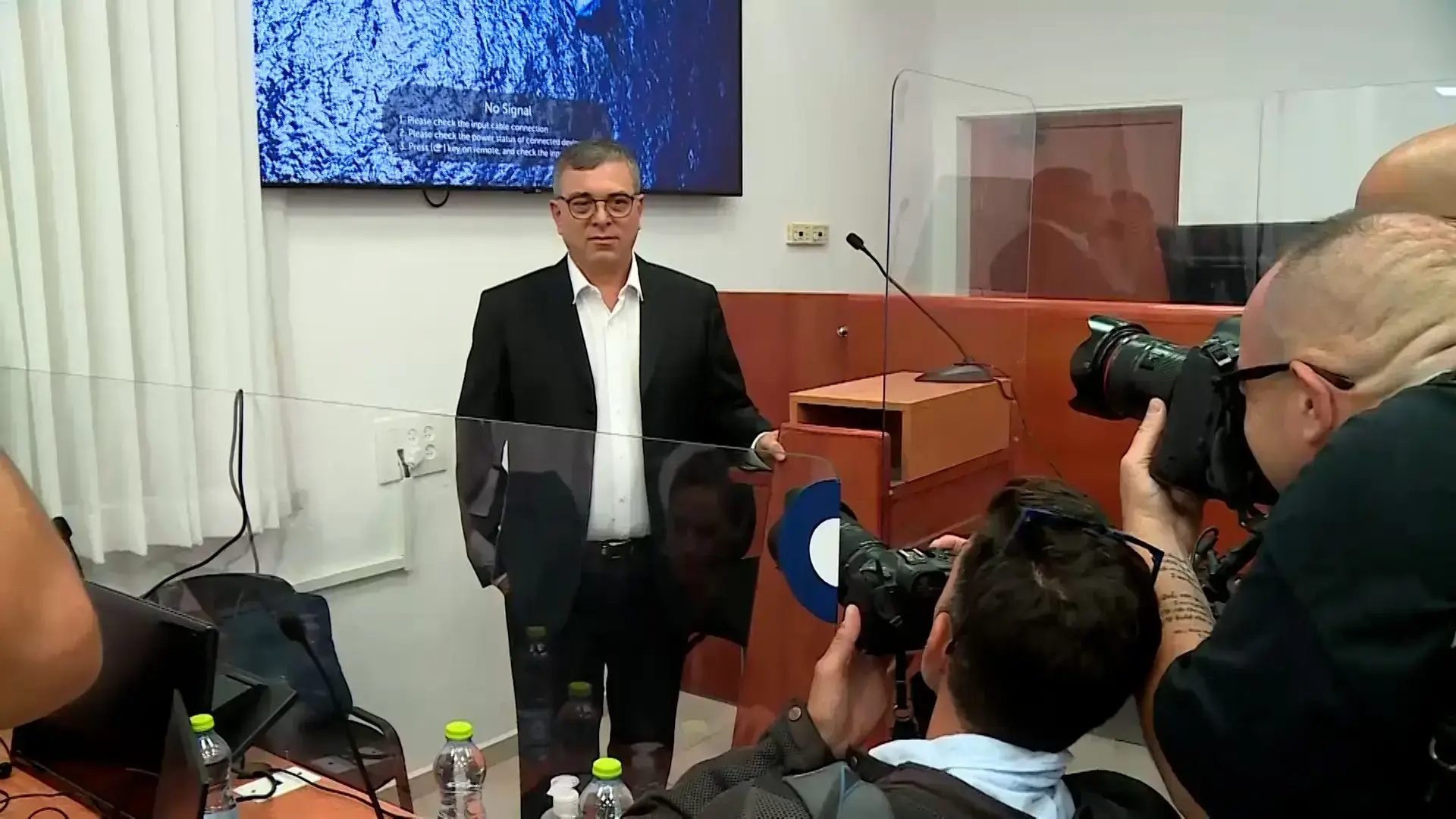 הכישרון של מר פילבר: דאג להציל עצמו מאישום פלילי ואז הצליח לחזור ל"בייס"