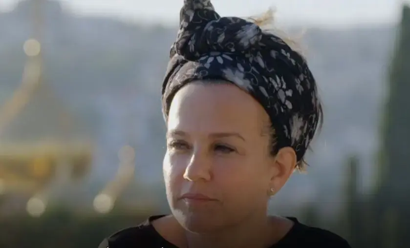 צופית גרנט מציגה: שיישרף העולם, העיקר שנדבר על זה בנימוס