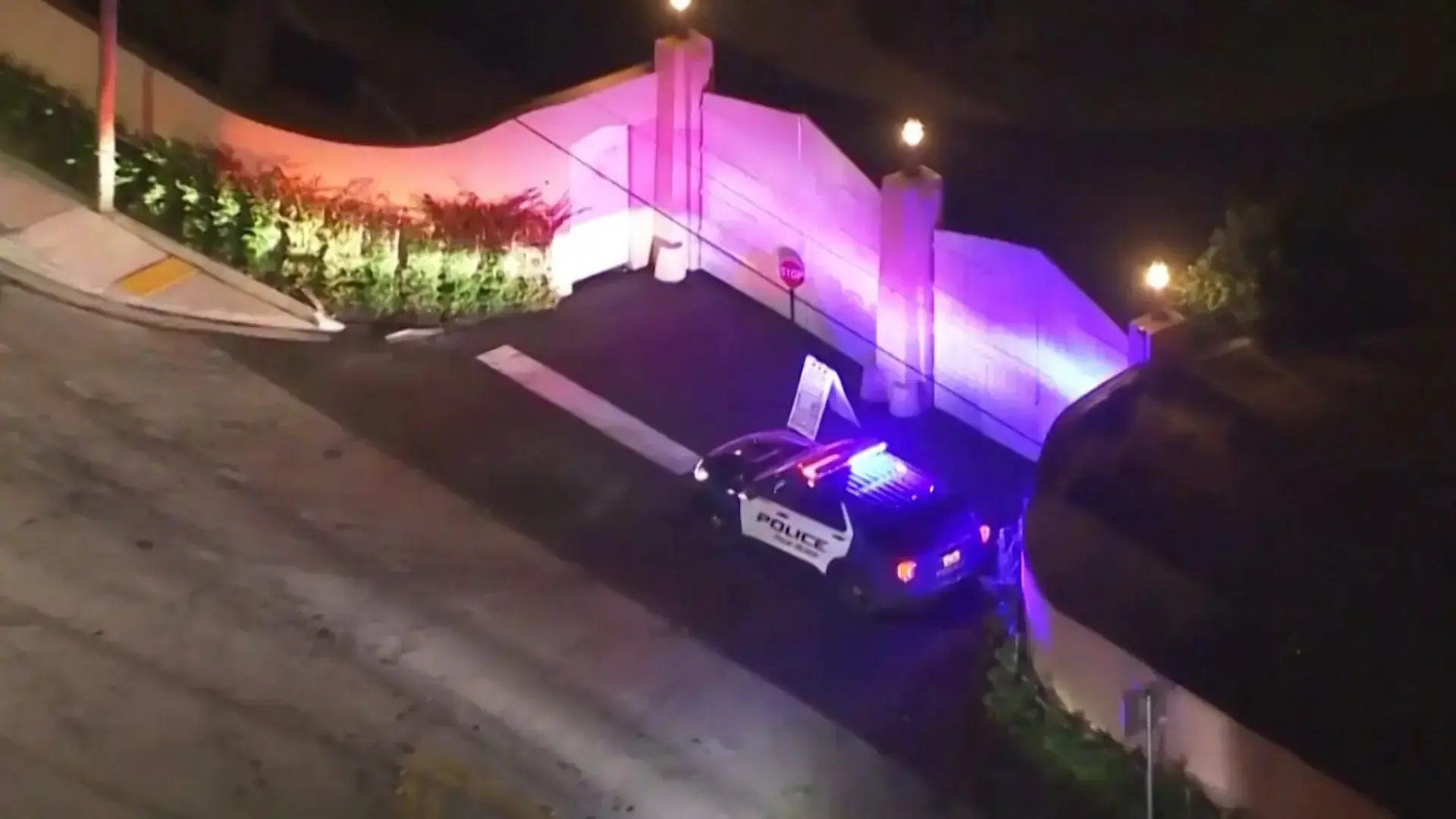ראש ה-FBI מזהיר: האיום שמתחיל ברשת ומגיע לבתי כנסת ולקהילות יהודיות