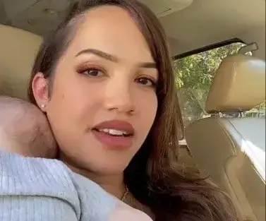 "הפטמה שלי נפלה כשהנקתי וכמעט חנקה את התינוק שלי"