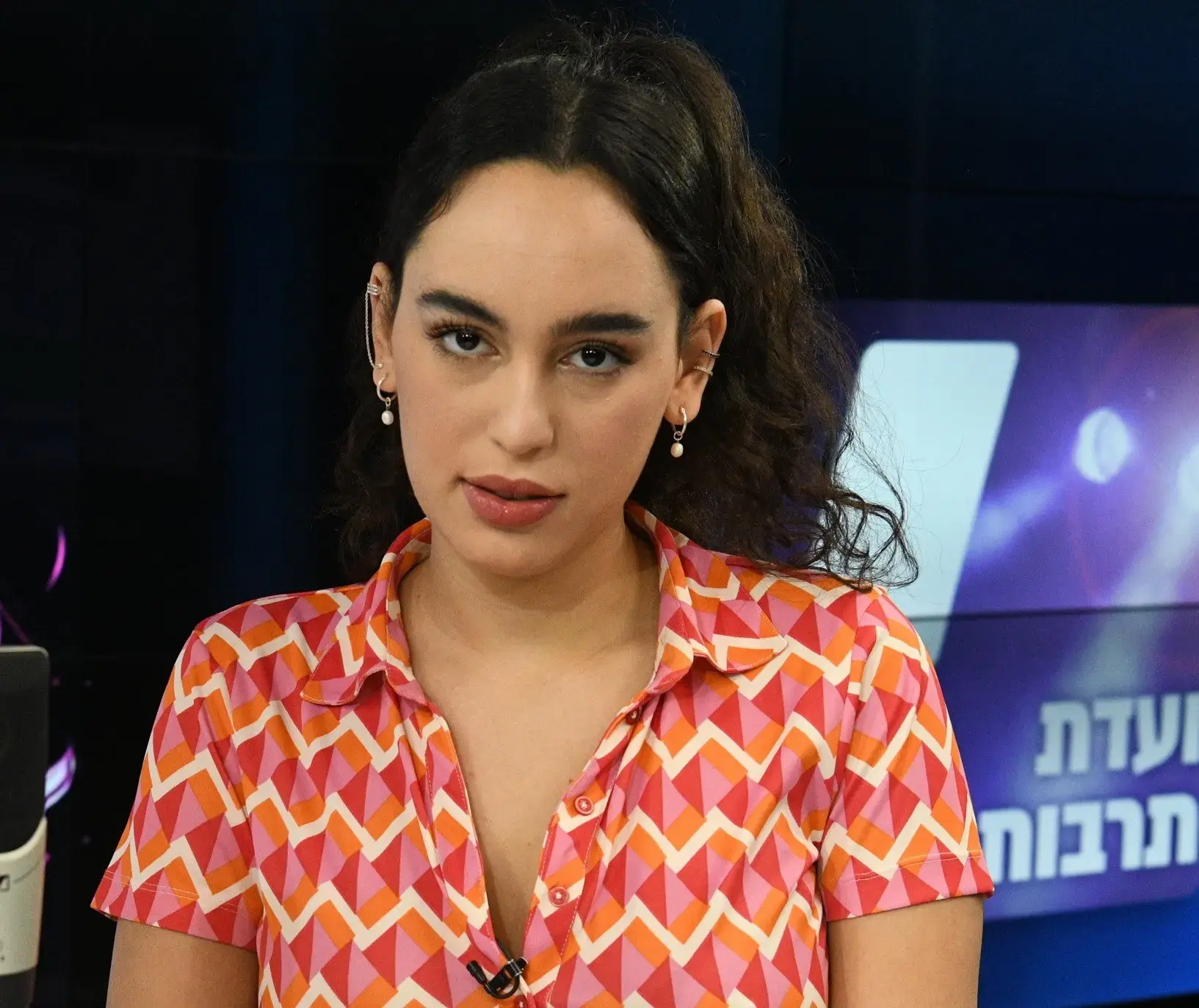 "היומן": רוני דלומי ונעם קלינשטיין מאחדות כוחות בשיר הנושא