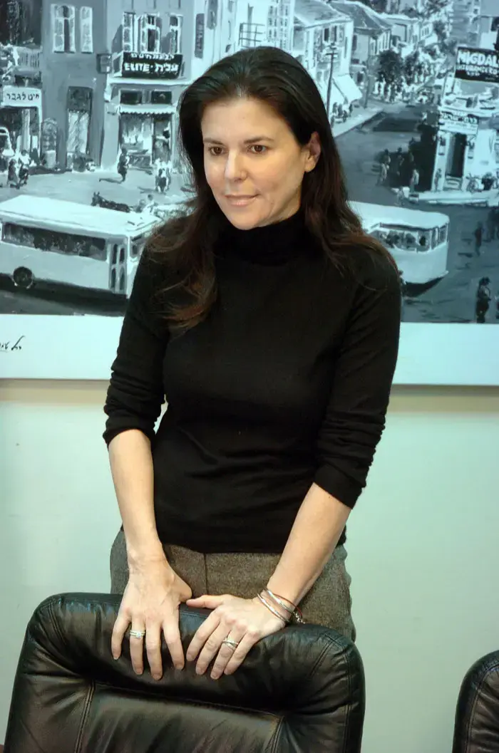בוכה על חלב שנשפך: שטראוס לא עומדת בתחזיות