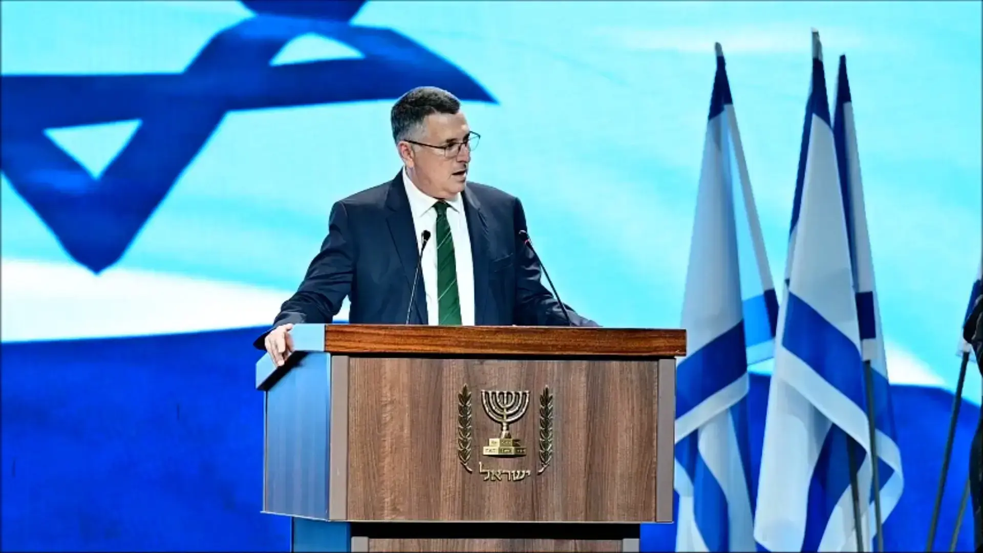 אחרי כל כך הרבה רעש, לי נעים הראתה איך מהדורת חדשות באמת צריכה להיראות