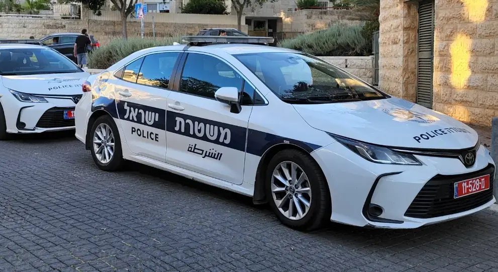 איזה סרט: שחקנים צילמו "שוד" בתל אביב - והמשטרה הגיעה ועצרה אותם