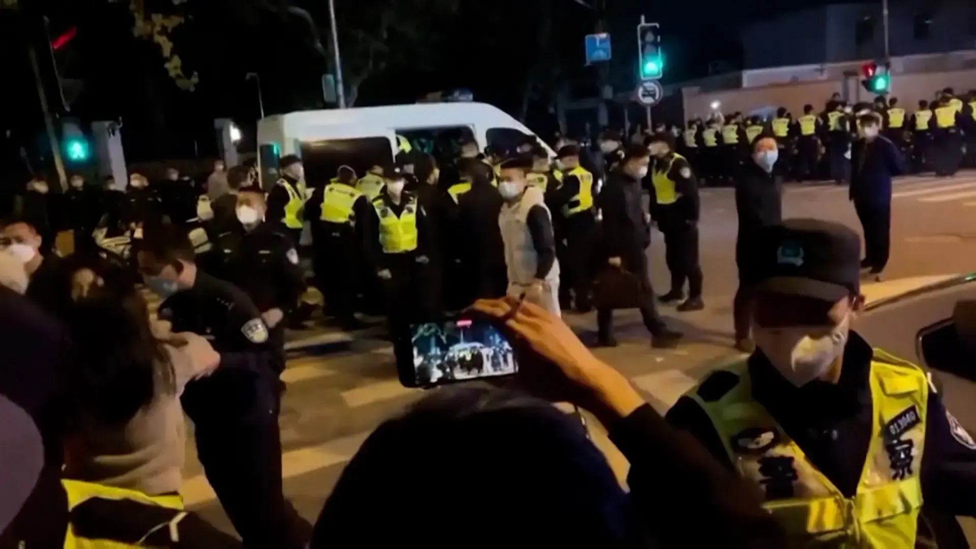 חוקרים מזהירים: זן הקורונה הבא עלול להיות קטלני יותר
