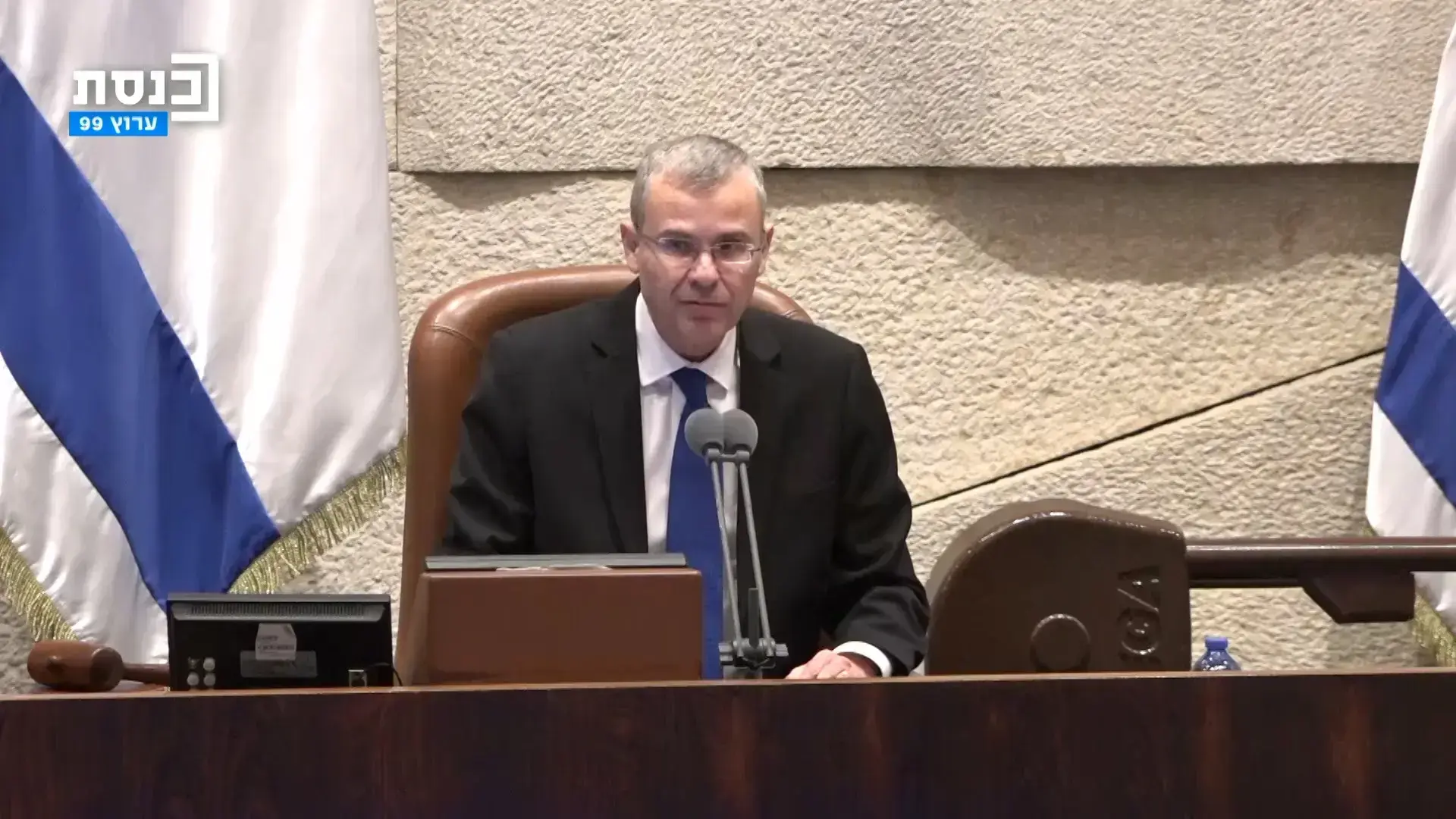 יריב לוין הכריז על הפיכה חוקתית. המהדורות נרדמו ורק ערוץ 14 הבין את גודל האירוע