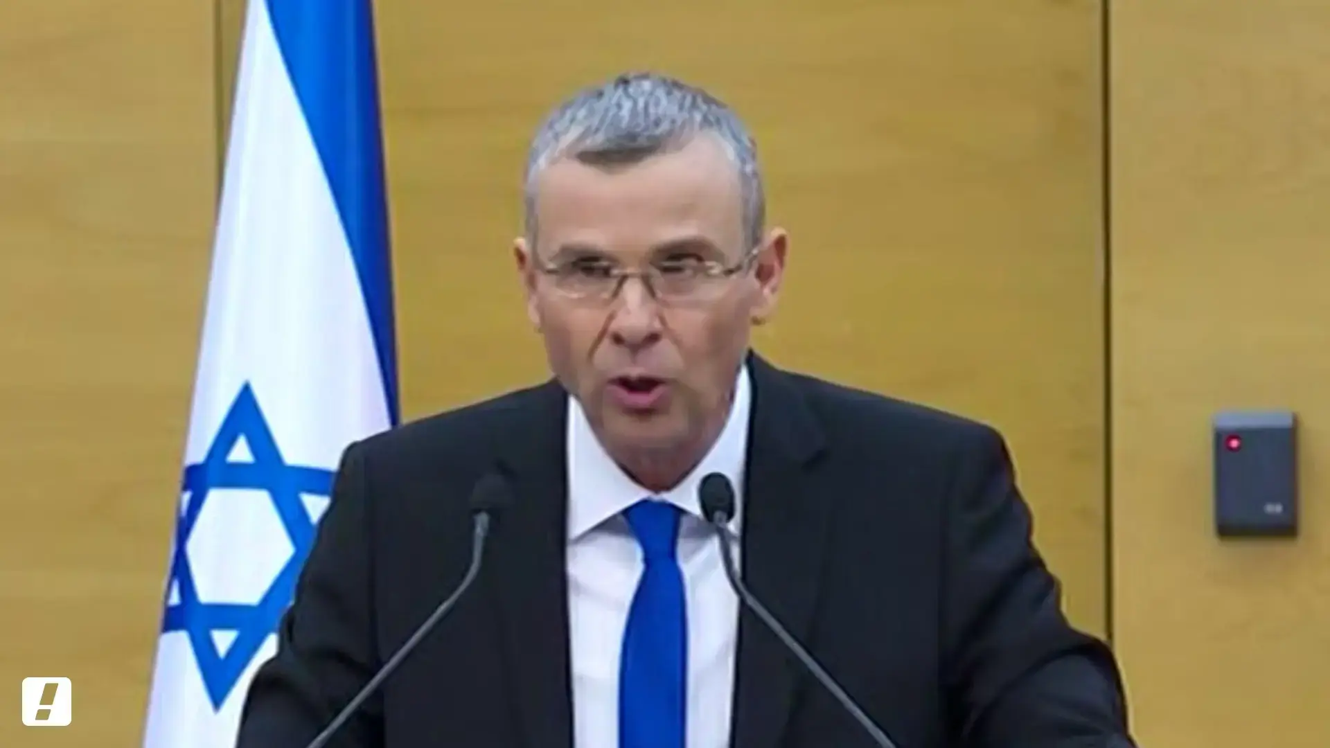 כנופיית הפורעים חזרה כדי לפרק את המדינה