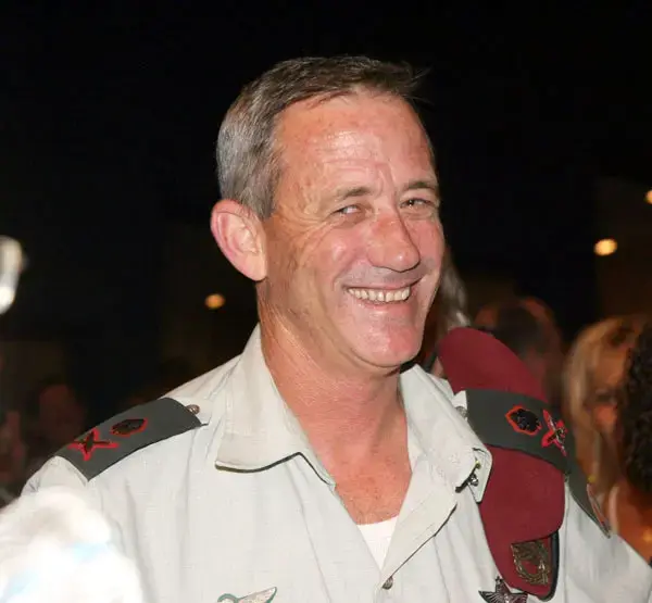 אלוף בני גנץ ימונה לנספח צה"ל בארה"ב
