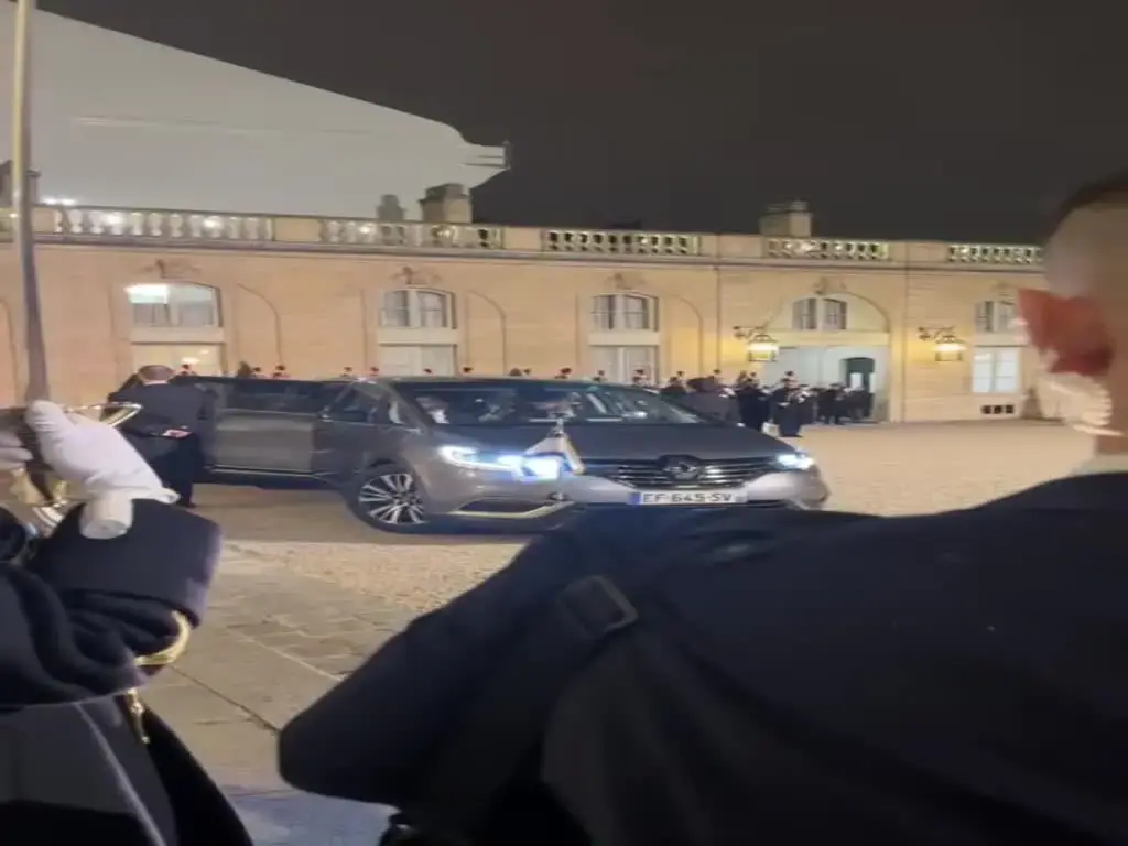 בעקבות הפסקת האש: צרפת תבחן בחיוב השתתפות חברות ישראליות בסלון האווירי