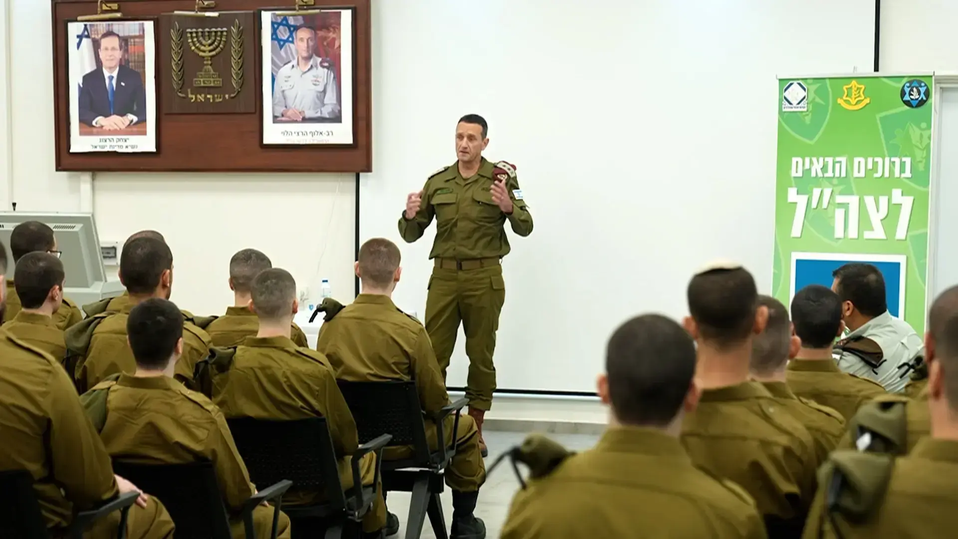 הילד שלכם מתגייס בקרוב? הנה טיפים של הורים שכבר עברו את זה