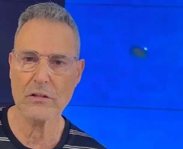 "חולה פרסום": חיים לוינסון השתולל על אורי גלר בשידור חי - וחטף אש מהצופים