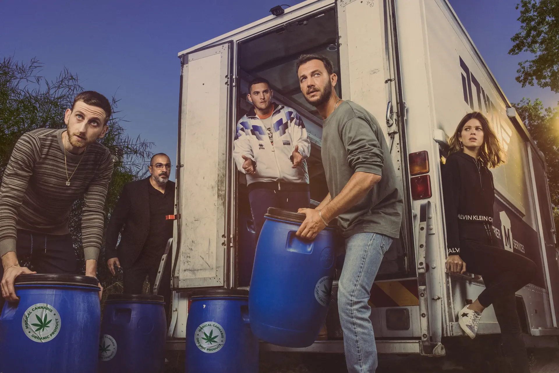 "4:20" הייתה יכולה להיות הלהיט המרענן של הקיץ, אבל נכשלת כמעט בכל החזיתות