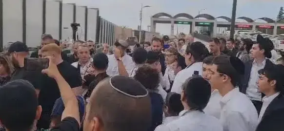 זבוב שהפך לפיל: מה זה חוק הכותל ועל מה הצביעה הקואליציה