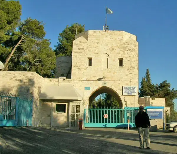 טוני בלייר רוצה לגור בארמון הנציב