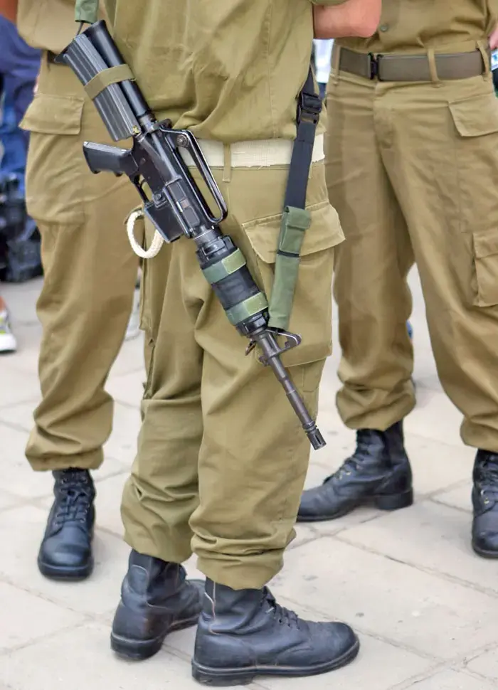 קצין מודיעין חשוד שביצע מעשים מגונים בילדים