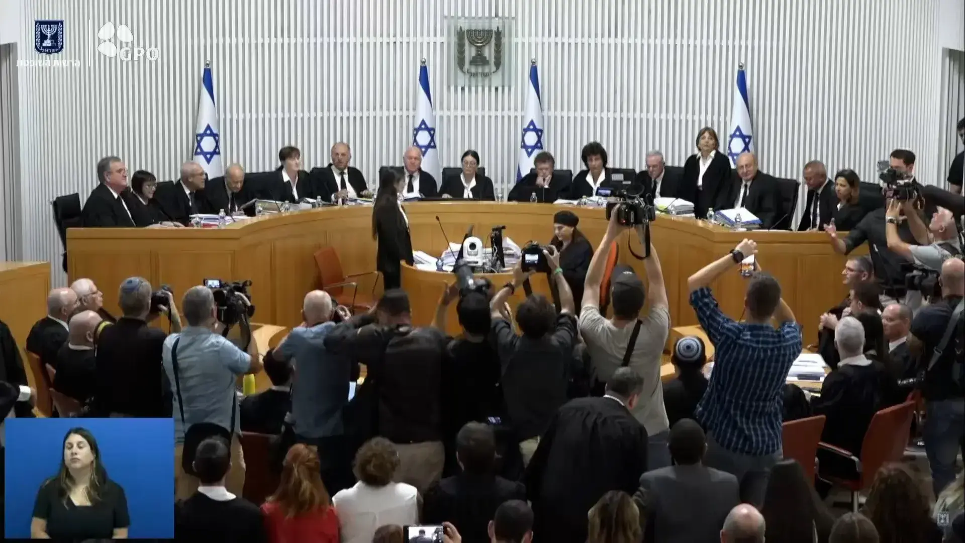 הדמוקרטיה הישראלית פרוצה וקלה לניצול. דרושה לנו חוקה שתמנע זאת