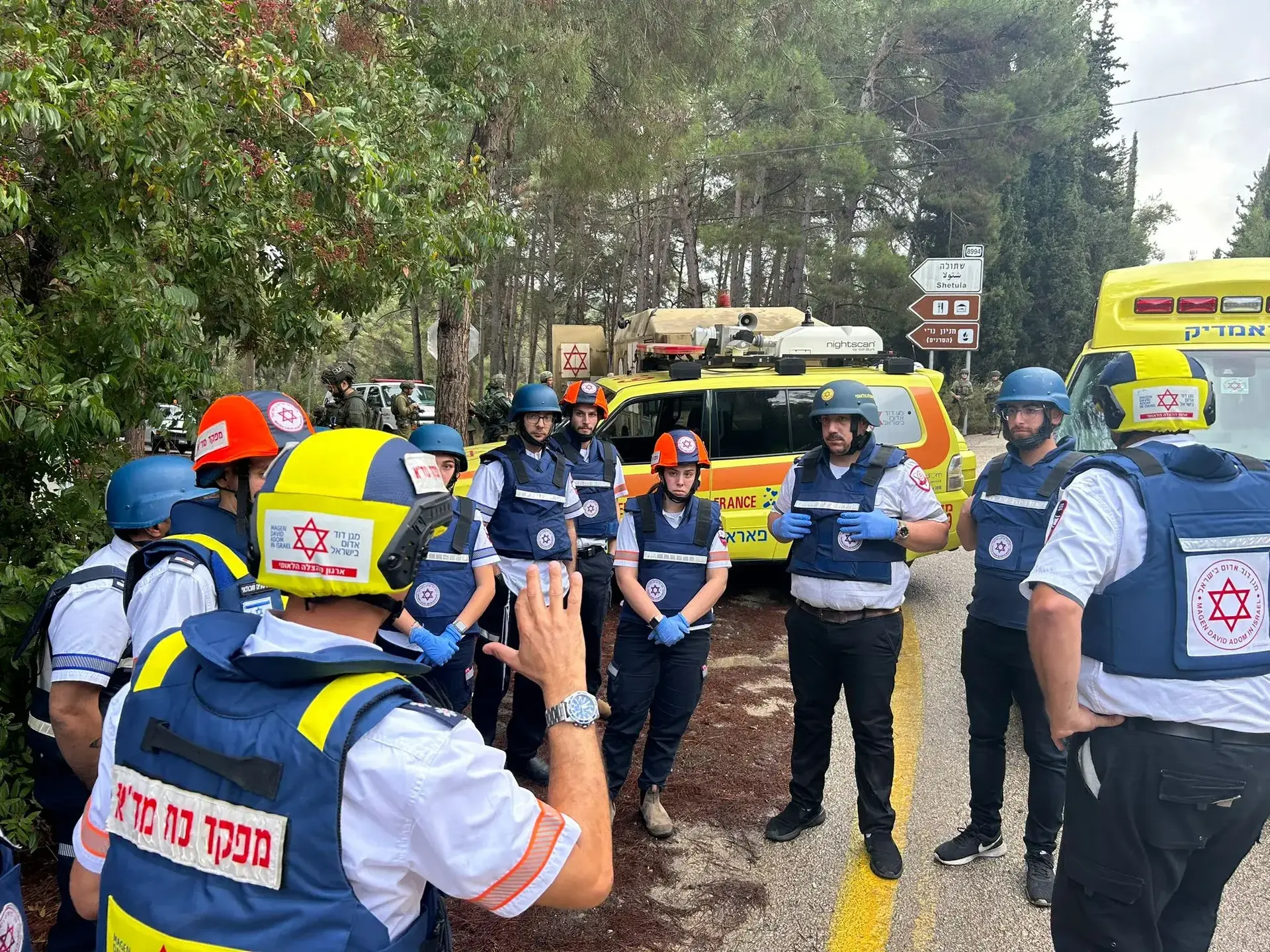 "הם ירו לכל עבר, חששנו לחיינו": צוותי מד"א בקריאה נרגשת אחרי העדויות הקשות