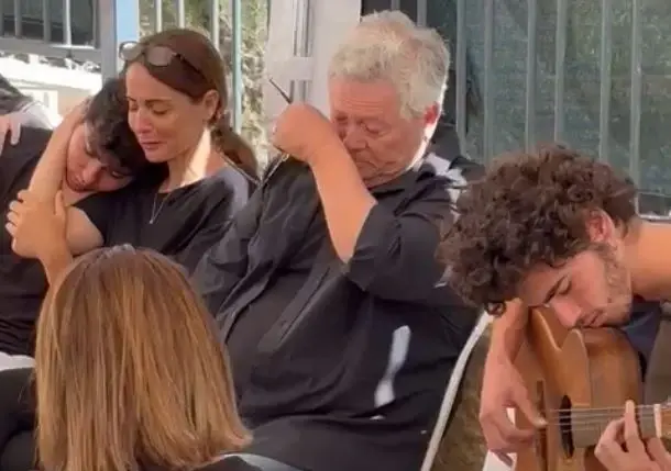 זו לא אותה המדינה: שלמה ארצי שר למפונים מבארי, והתחלתי לייבב מול המסך
