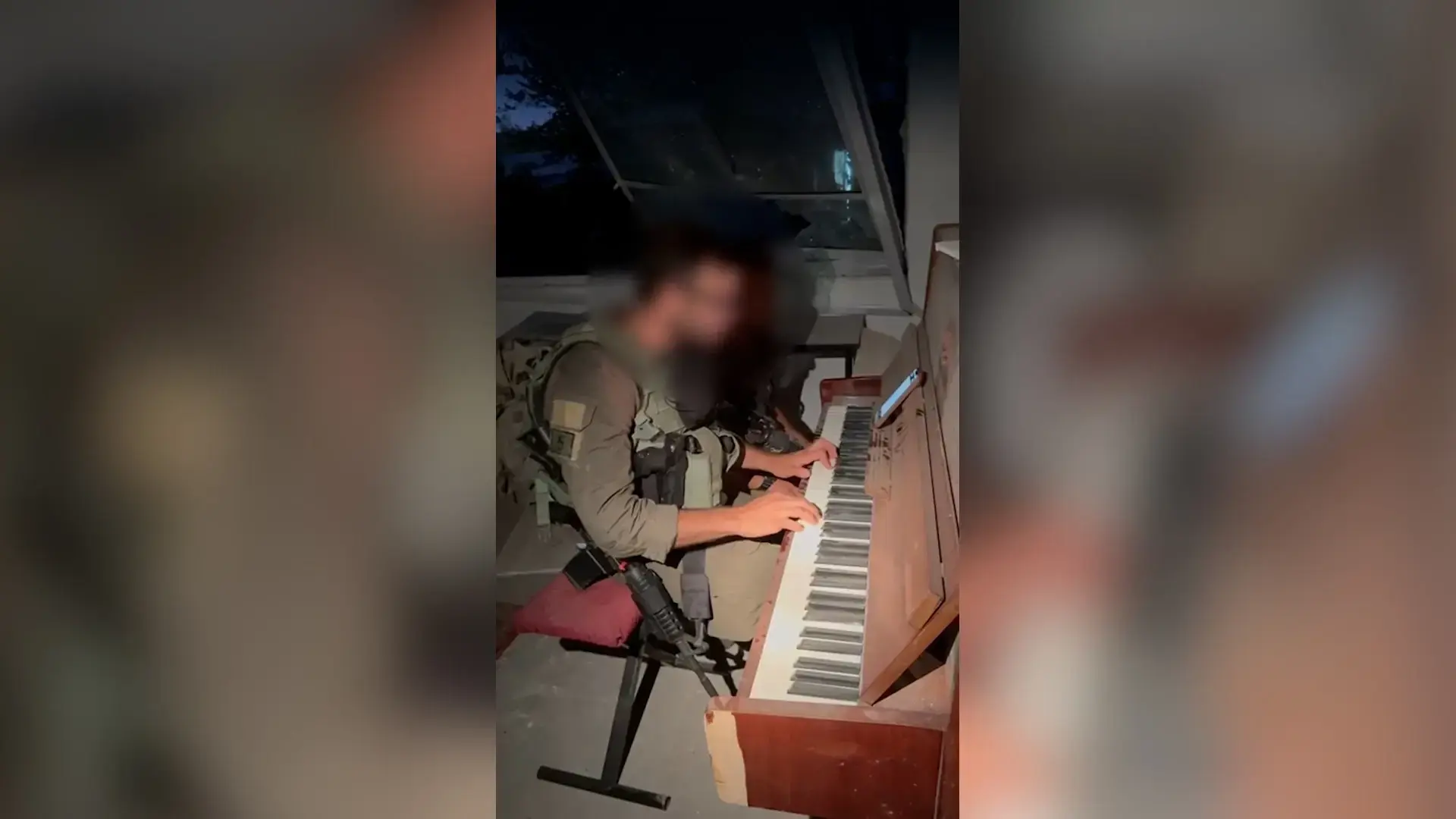 "מבצע סבתא" תוצג על במות, רמי הויברגר יביים ויככב