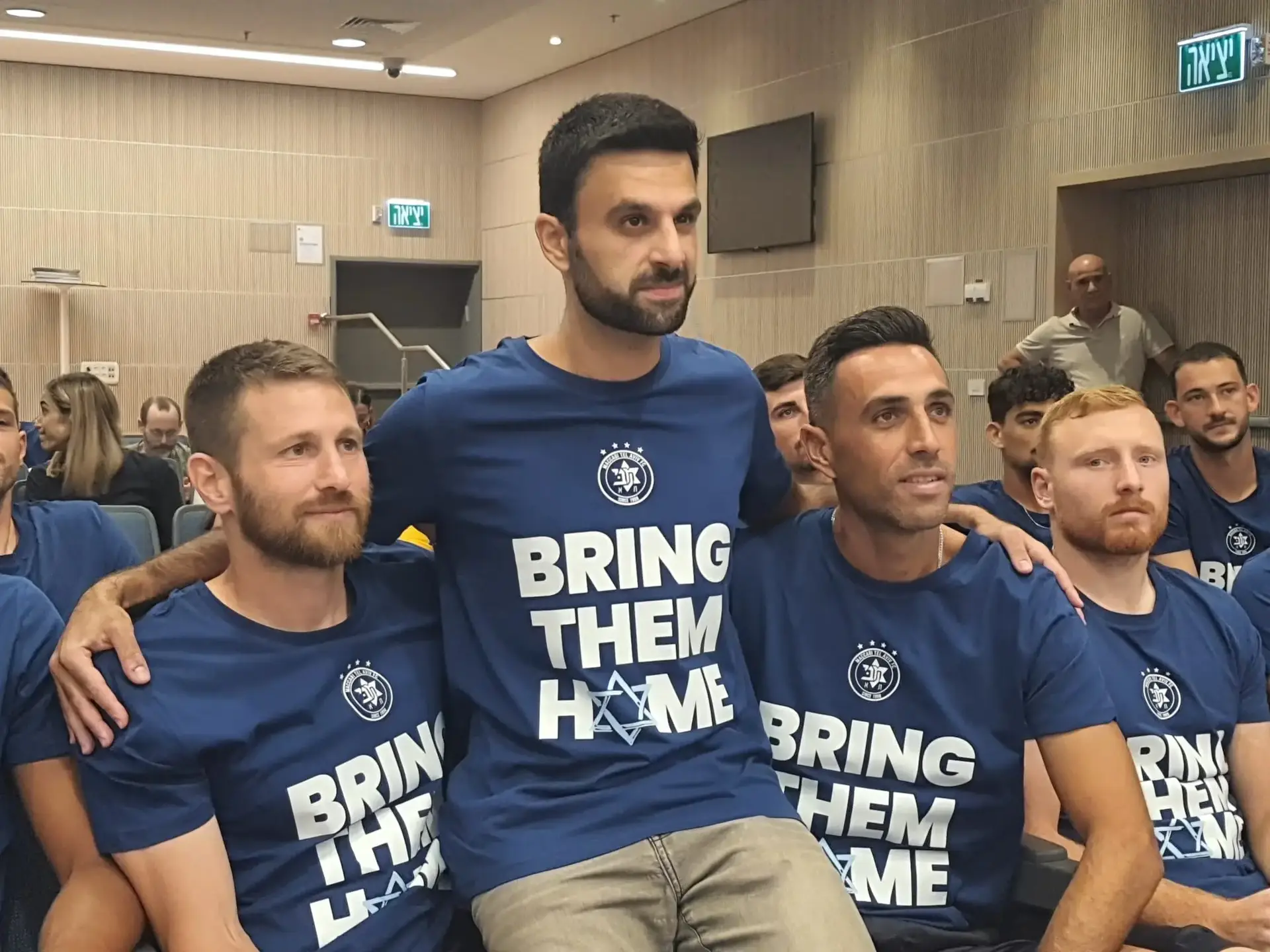 "סתום ת'פה!", צרח יוסף חדאד על גיל תמרי. מדהים שחדשות 13 המשיכו את הדיון אחר כך