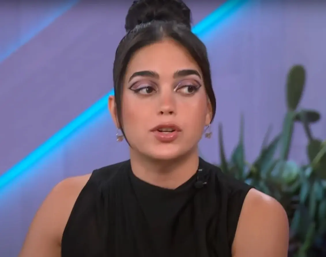 "פחדתי על חיי משפחתי": הבמאי חשף את הסיוט שעבר לאחר פיטורי השחקנית האנטי ישראלית